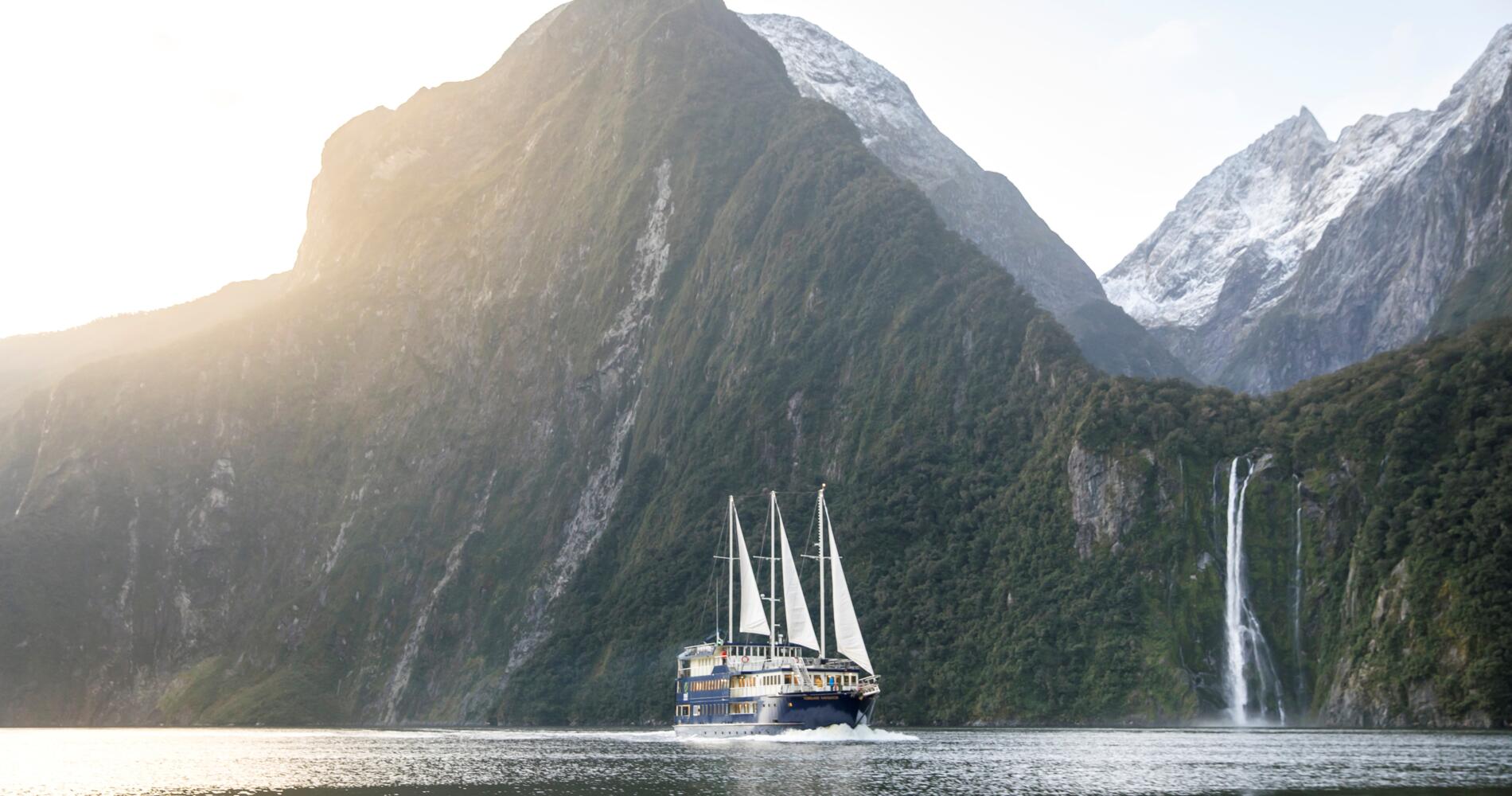 Milford Sound scenery, Fiordland